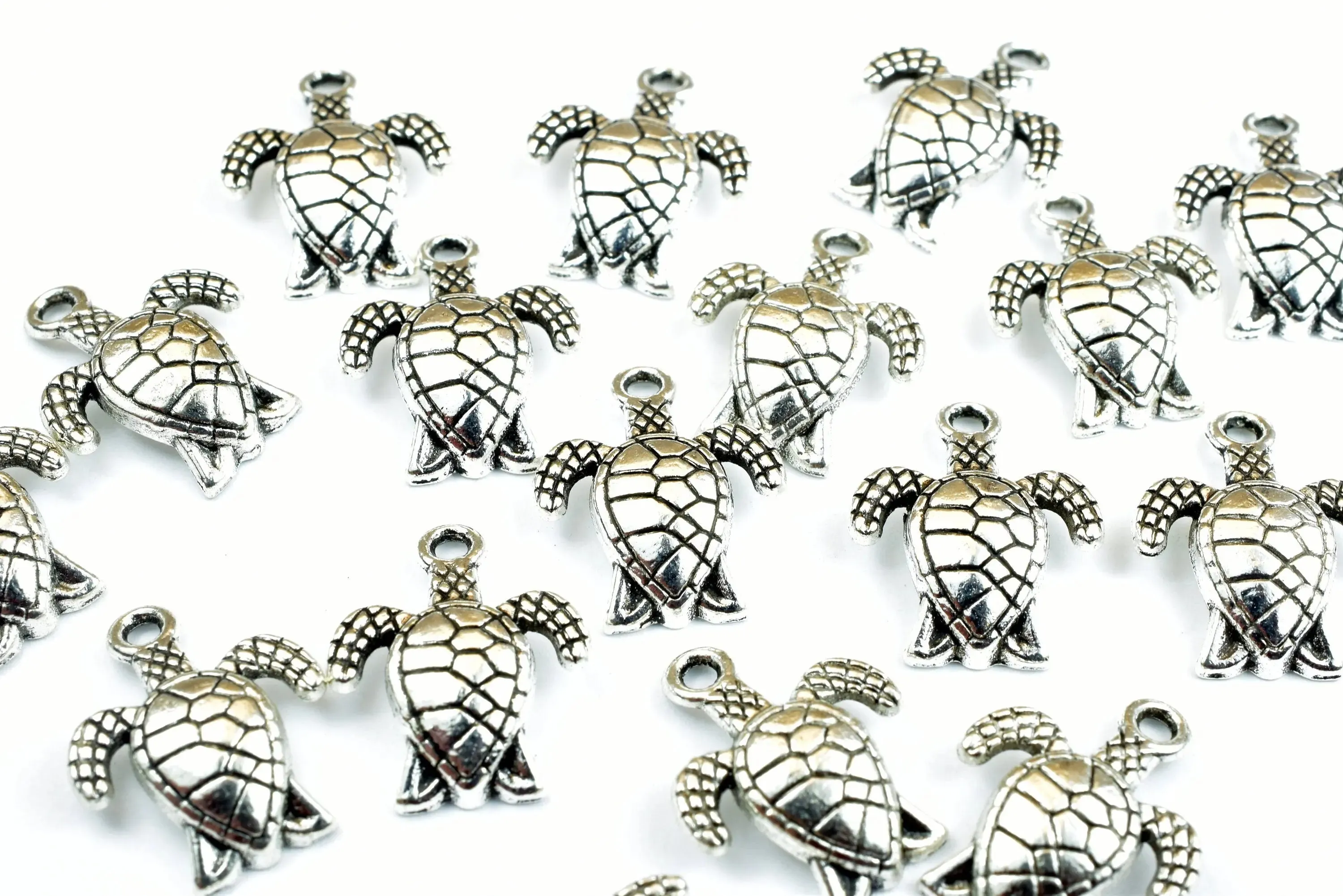 18 PCs Turtle Charm Size 15x13mm Silver Color Charm Pendant Finding For Jewelry Making