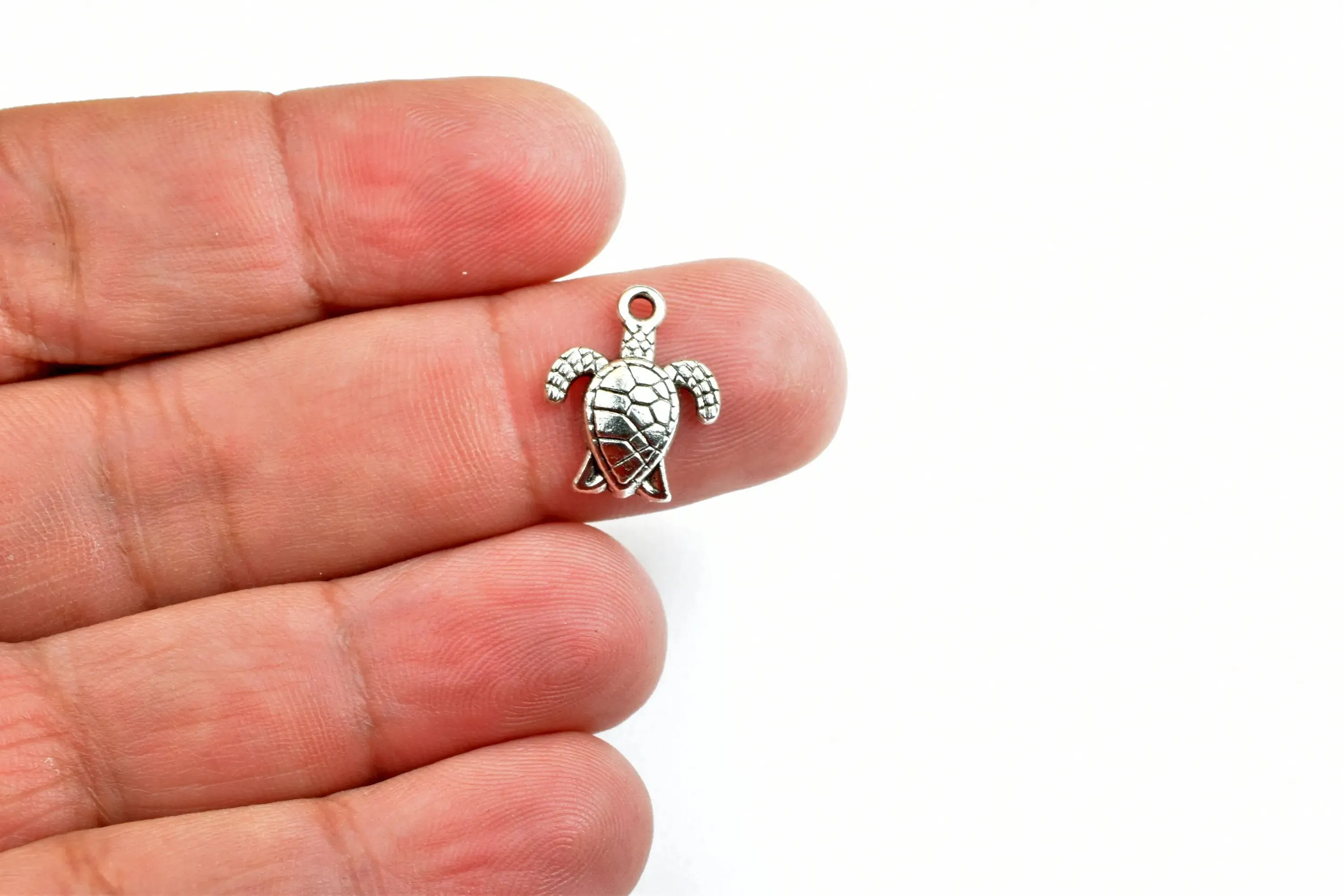 18 PCs Turtle Charm Size 15x13mm Silver Color Charm Pendant Finding For Jewelry Making